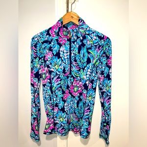 UPF 50+ Luxletic Pullover Size M